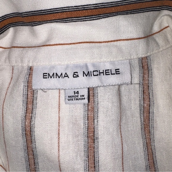 Striped Button-Down Dress with Belt - Picture 5 of 6